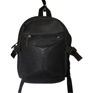Unisex small backpack new with out tags (24)